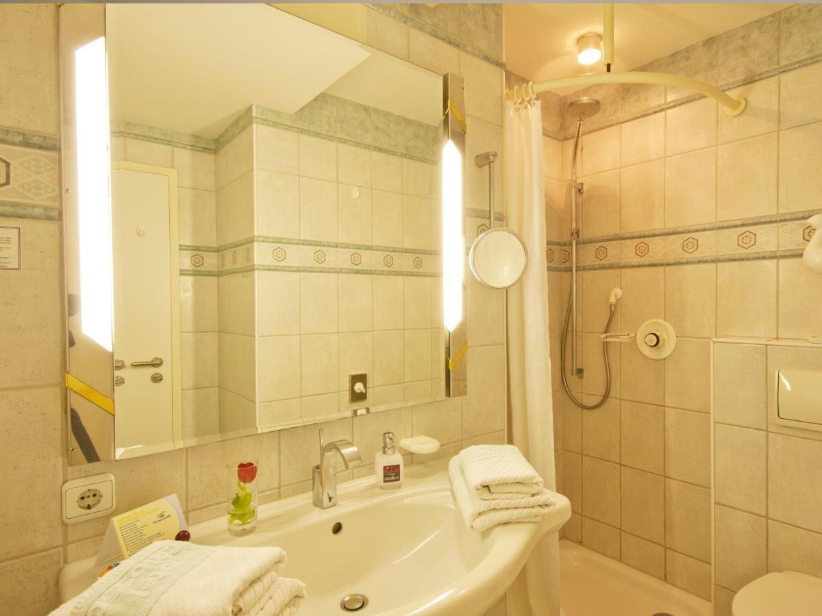Hotel Seeschloesschen Hohwacht Ngoại thất bức ảnh