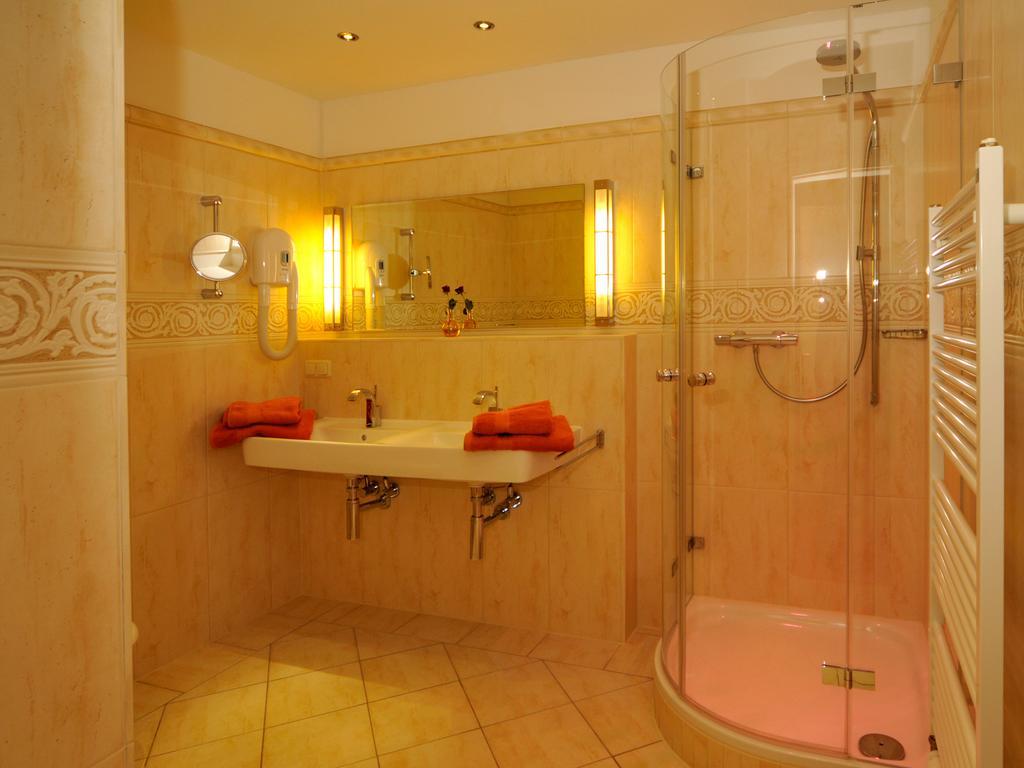 Hotel Seeschloesschen Hohwacht Phòng bức ảnh