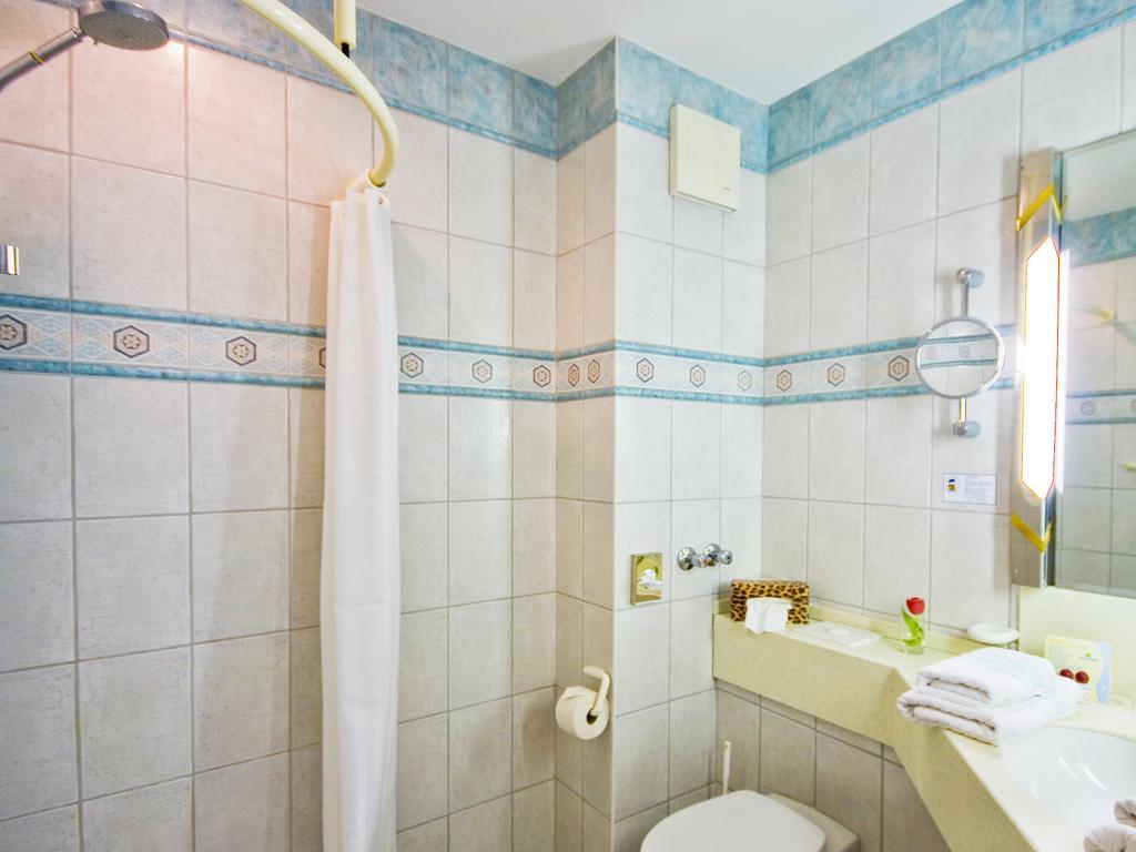 Hotel Seeschloesschen Hohwacht Phòng bức ảnh