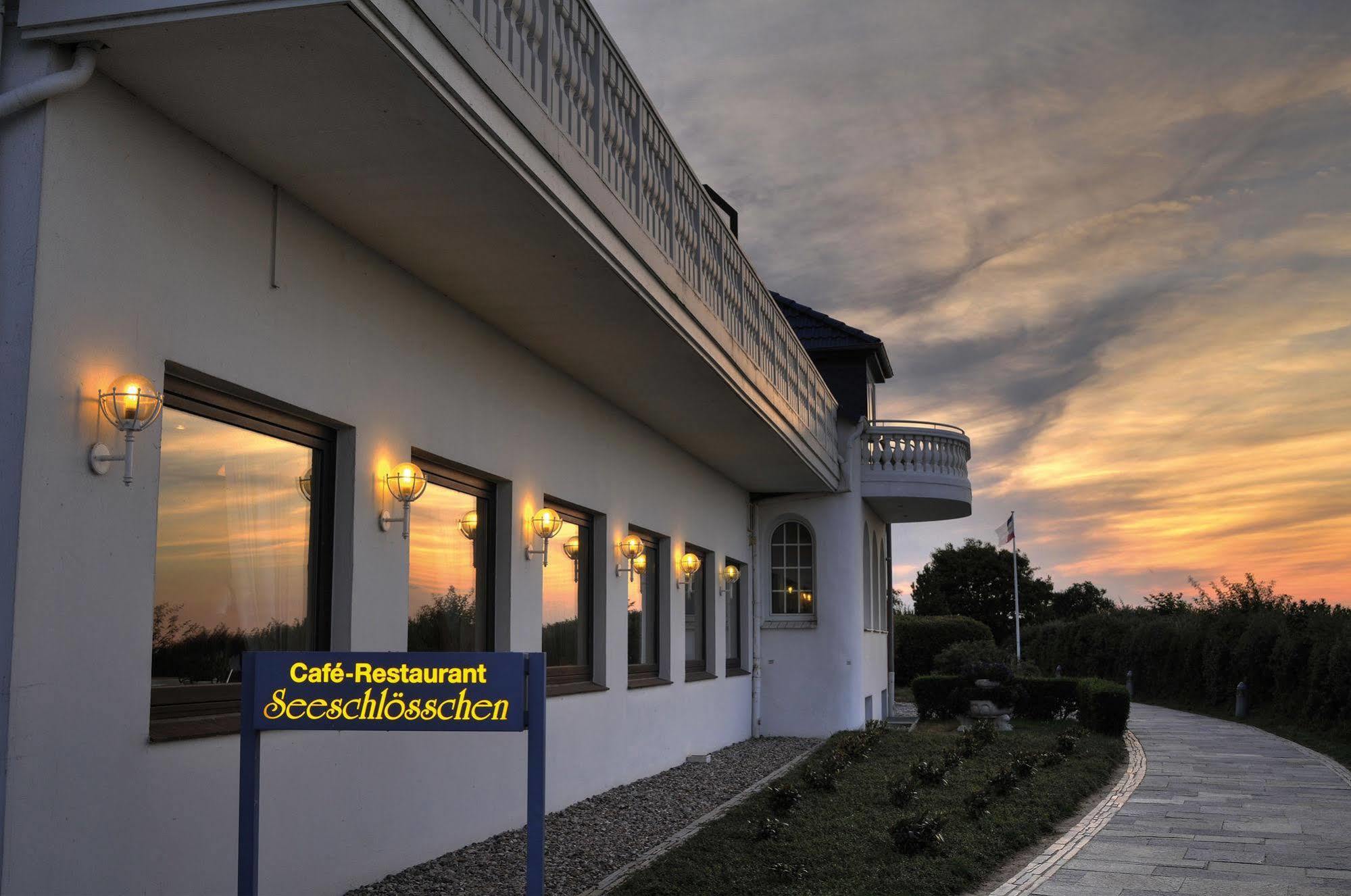Hotel Seeschloesschen Hohwacht Ngoại thất bức ảnh